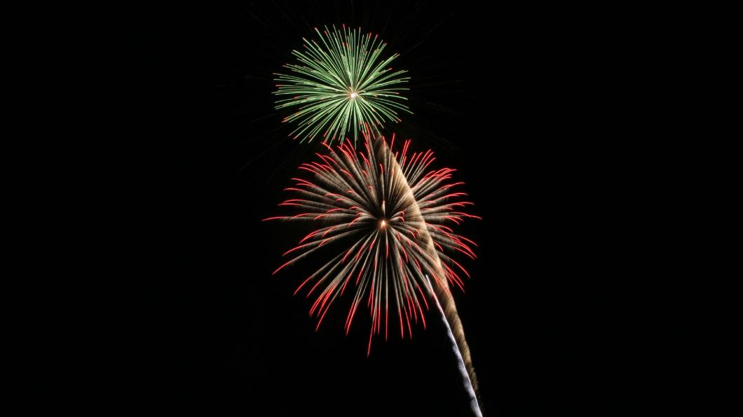 Vuurwerk_rood_groen.jpg